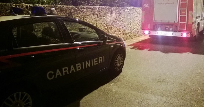 carabinieri e vigili del fuoco