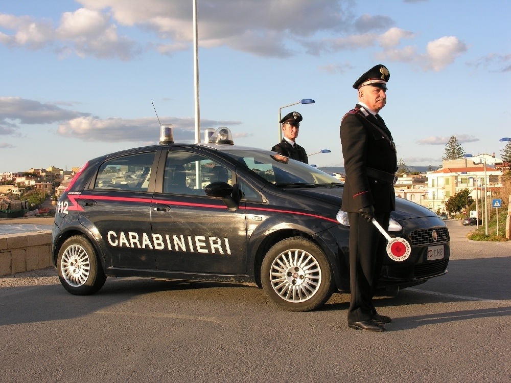 carabinieri-scoglitti-fermano-catanesi-malintensionati