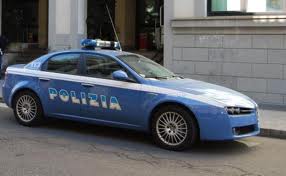 Polizia, arrestato in pieno giorno pregiudicato