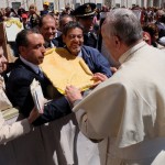 Zimmardo e Normanno con Papa Francesco 2