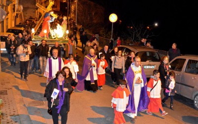 Settimana Santa 2015 la processione in via del Mercato