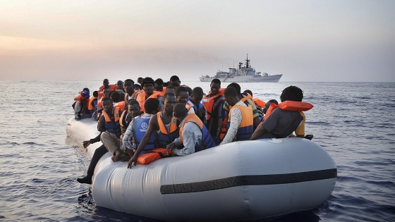 Migranti, è emergenza a Pozzallo