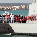 migranti_pozzallo_13apr15