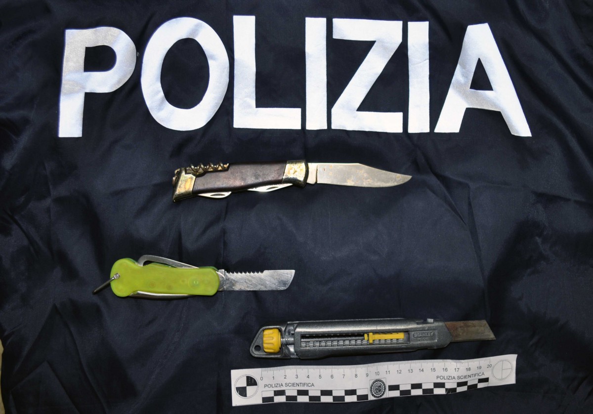 Polizia-armi