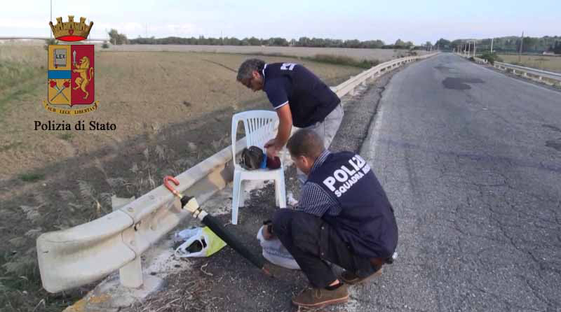 Riti vudù per costringerle a pagare