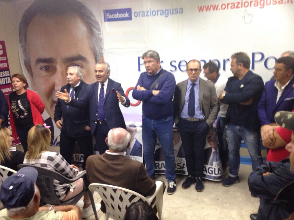 L'inaugurazione del comitato elettorale a Scicli