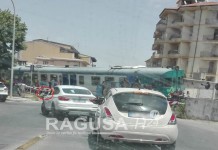 Tensione alle stelle al passaggio a livello di via Paestum. Ecco cosa è accaduto