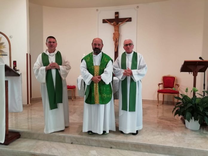 Don Santo Vitale, don Paolo Alescio e don Gino Scrofani
