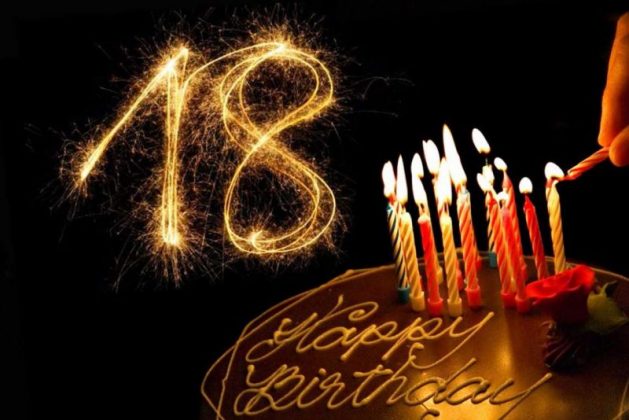 Li invita a casa per festeggiare i 18 anni, tutti e otto ...