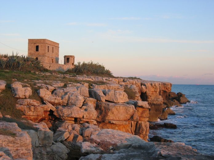 Faro-punta-corvo (1)