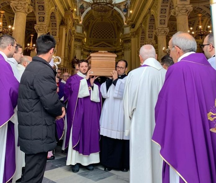 Forti_funerale