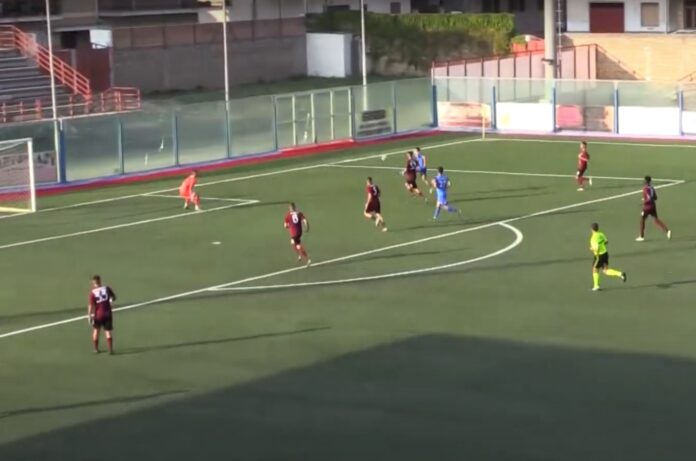 Il tocco morbido di Vitelli che supererà il portiere del Locri