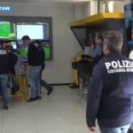 polizia sala scommesse