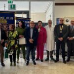 Foto di gruppo Kiwanis Club di Modica Panchina Lilla
