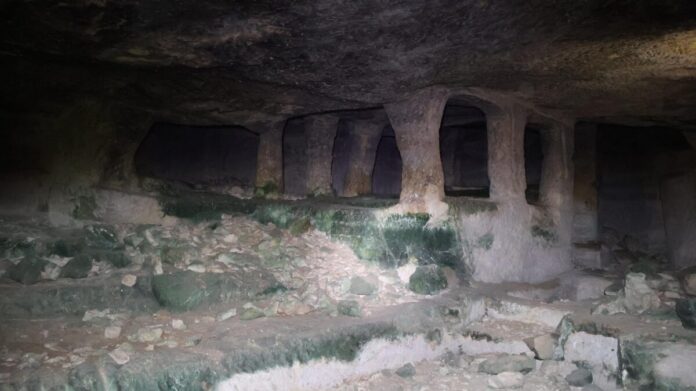 La tomba a baldacchino di Cava Sulla