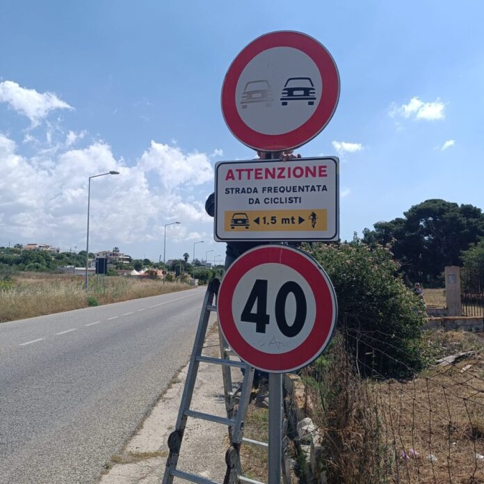 rispetta il ciclista