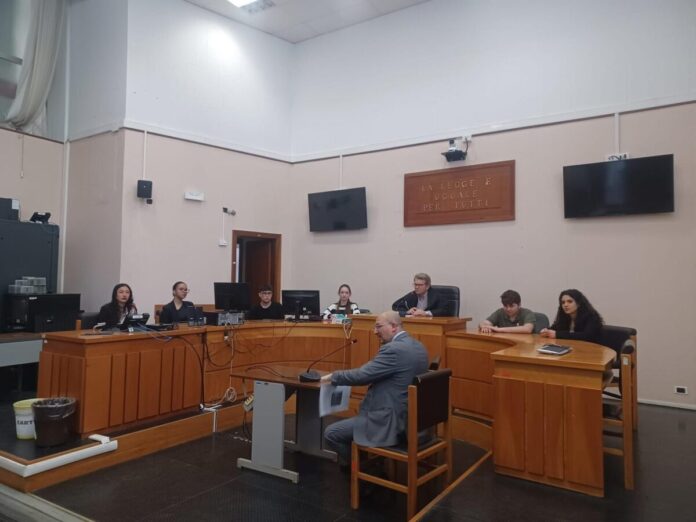 studenti tribunale