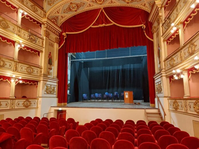 teatro comunale vittoria