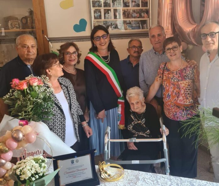 100 anni sign. Giuseppa Cannata, Modica