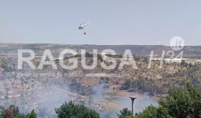 incendio valle ippari, 8 luglio