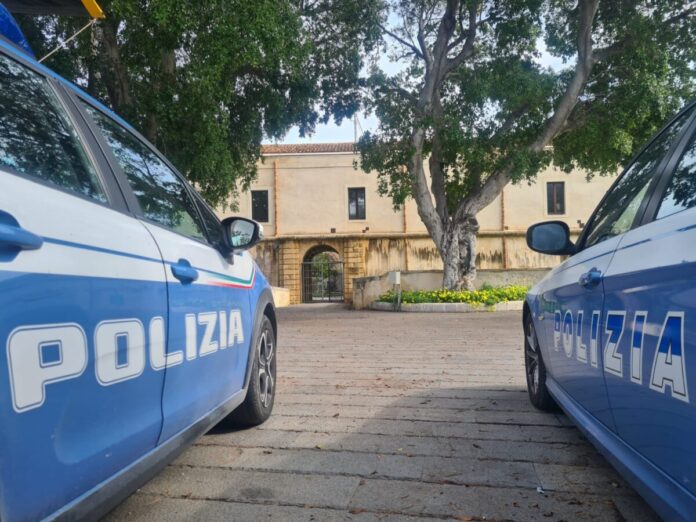 polizia di stato auto