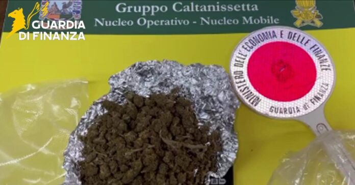 droga, GdF Caltanissetta