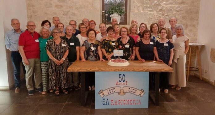 50 anni 5A ragioneria