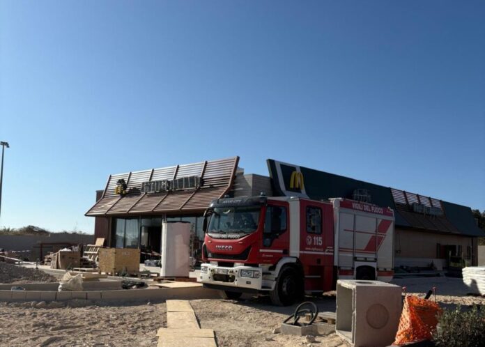 incendio nuovo McDonald's