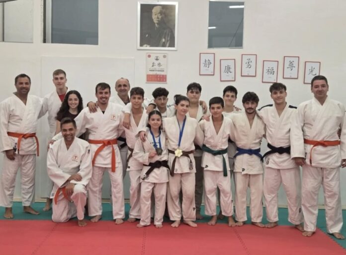 Gruppo agonisti e Master Vittoria