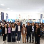 One day at time nelle scuole, Vittoria