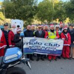 DONI E SORRISI IN OSPEDALE NELLA VIGILIA DI NATALE LA POLIZIA DI STATO INCONTRA I PICCOLI DEGENTI DEL REPARTO DI ONCOEMATOLOGIA (2)