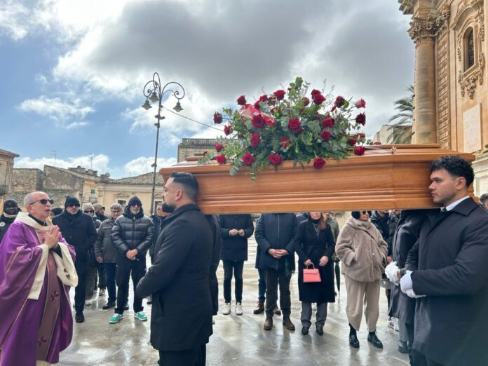 Funerale Pinuccio La Rosa