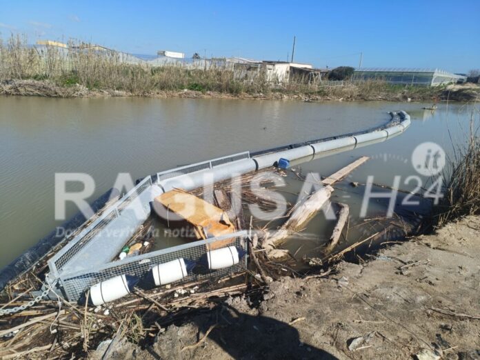 Acate, Barriera Galleggiante