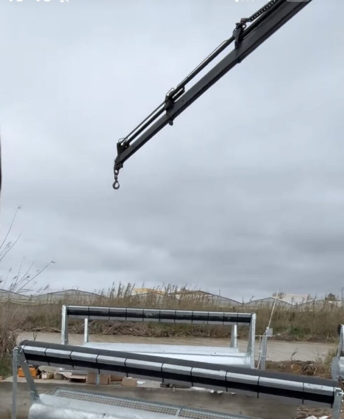 Barriera blocca rifiuti, Dirillo