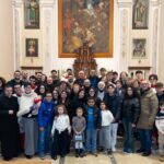 foto di gruppo con il Vescovo 2