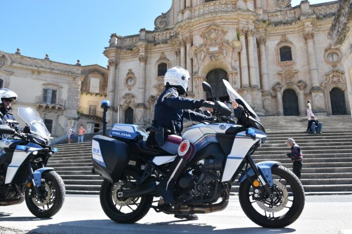 Polizia in moto, Modica