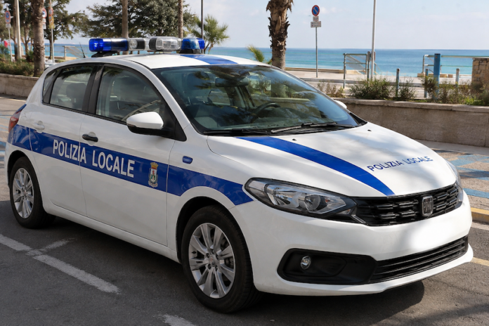 Polizia Locale, foto generata con IA