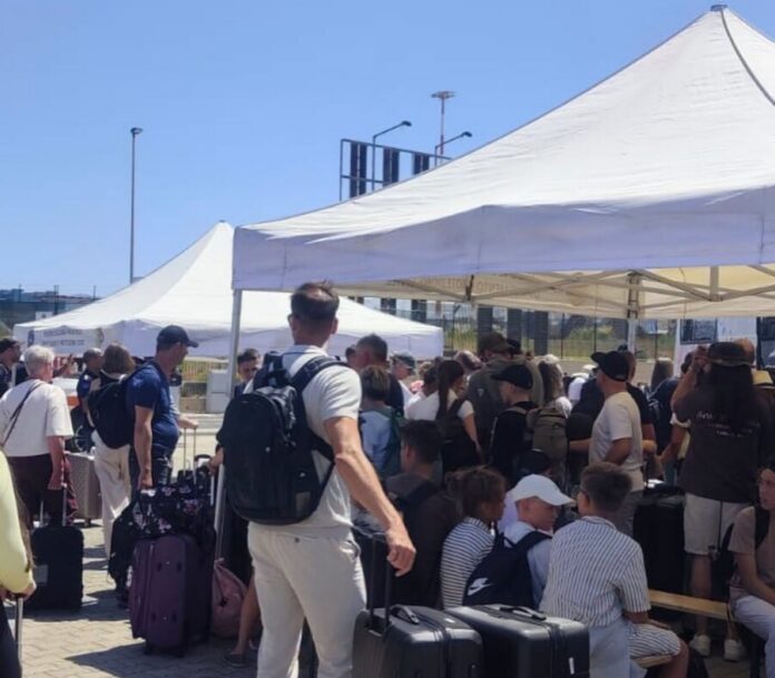 aeroporto Catania, 8 agosto