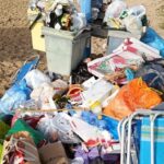 discarica abusiva in spiaggia, S Croce