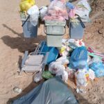 rifiuti in spiaggia a S Croce