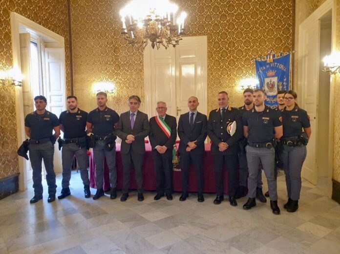 Presentati 7 nuovi poliziotti