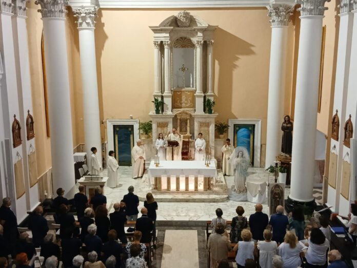 La celebrazione presieduta da padre Iudica