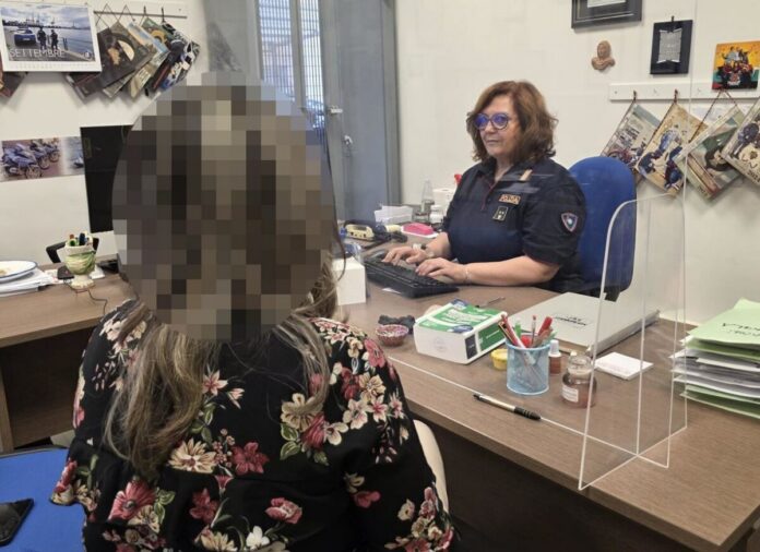 violenza sulle donne, Polizia