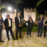 da sx on Nello Dipasquale, Commiossario Cam Com Antonio Belcuore, sindaco Giuseppe Cassì, on Gaetano Galvagno, Presidente Maria Rita Schembari C_o Villa Criscione