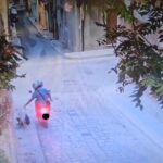 rifiuto abbandonato con la moto